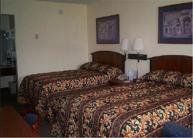 Magnuson & Marina Hotel